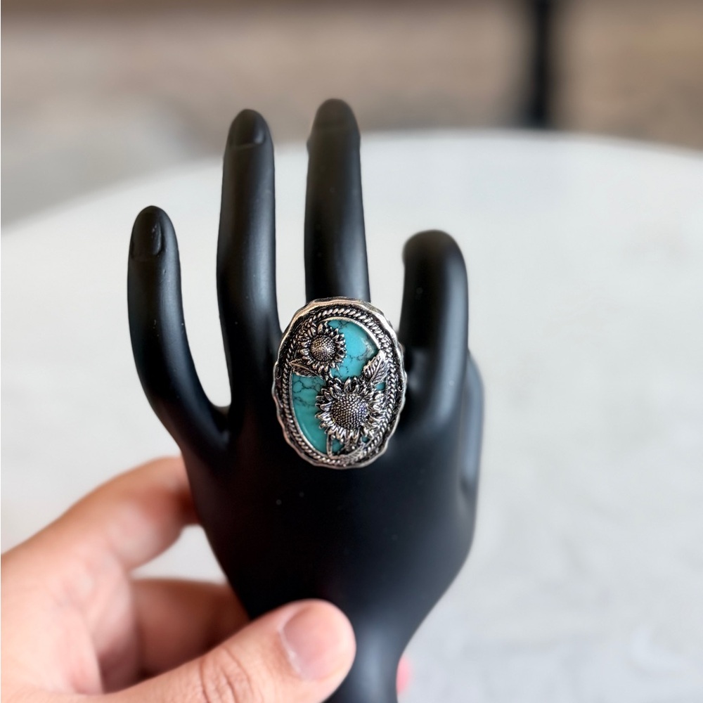Turquoise Floral Statement Ring - Women Jewelry Used